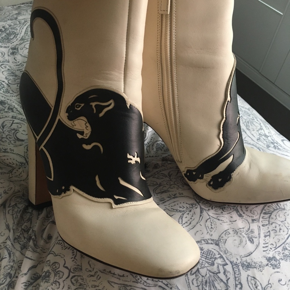 Women boots